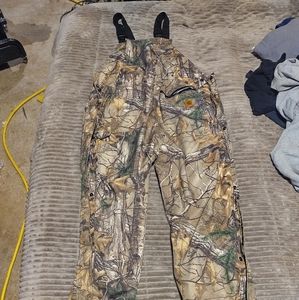 Carhartt / realtree overalls XL